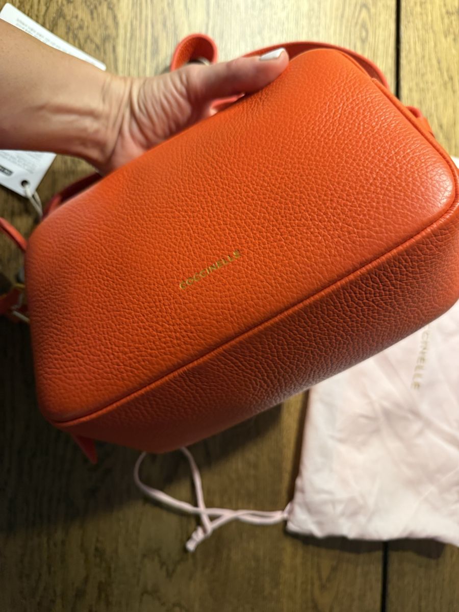 Coccinelle Taschen für Damen: New COCCINELLE Malory bag – Neu und originalverpackt aus Zug von Nat.yushkevich 4