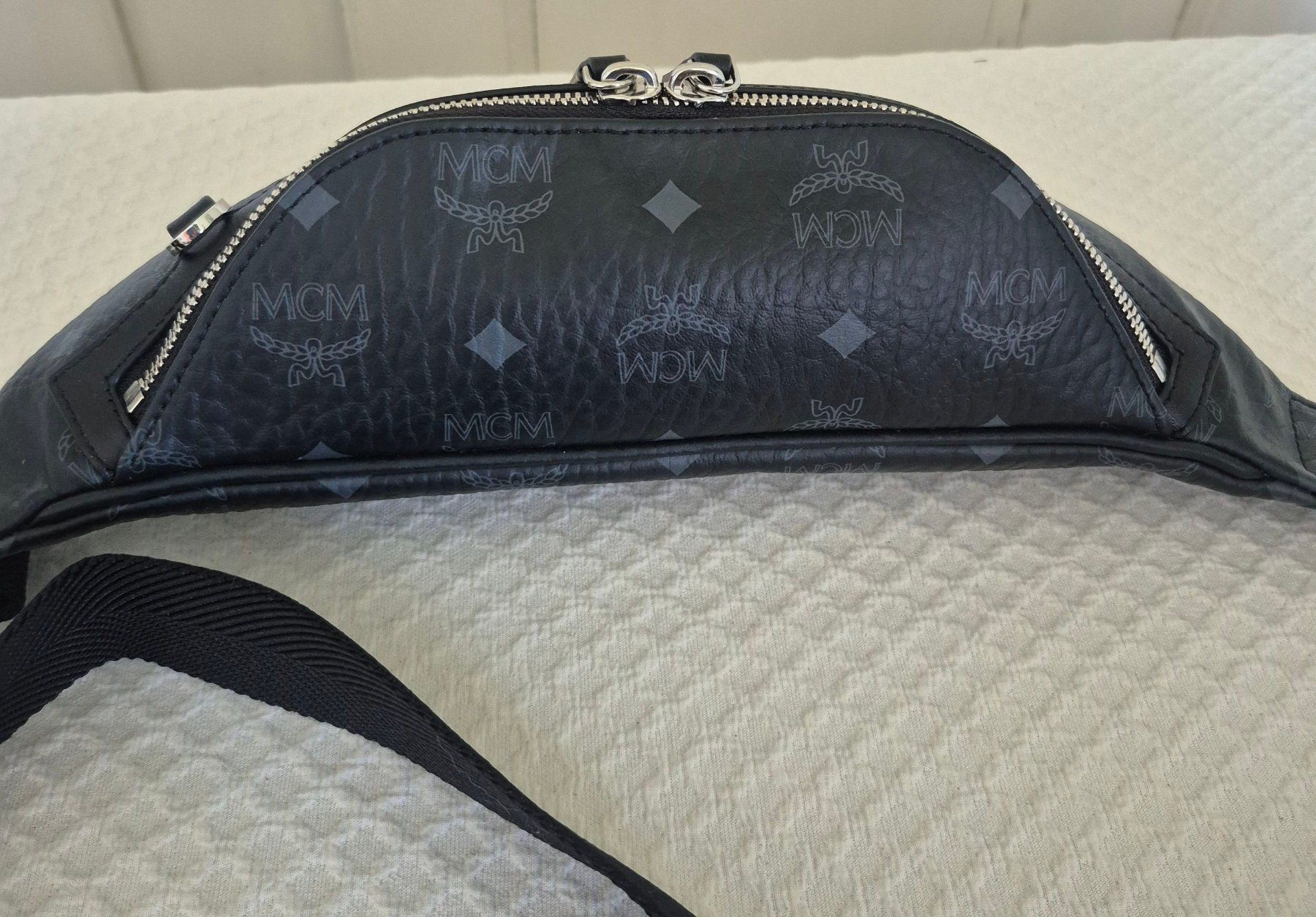 Mcm Borse: Neue MCM Belt Bag – Nuovo (secondo la descrizione) da Dottikon venduto da Pega7 3