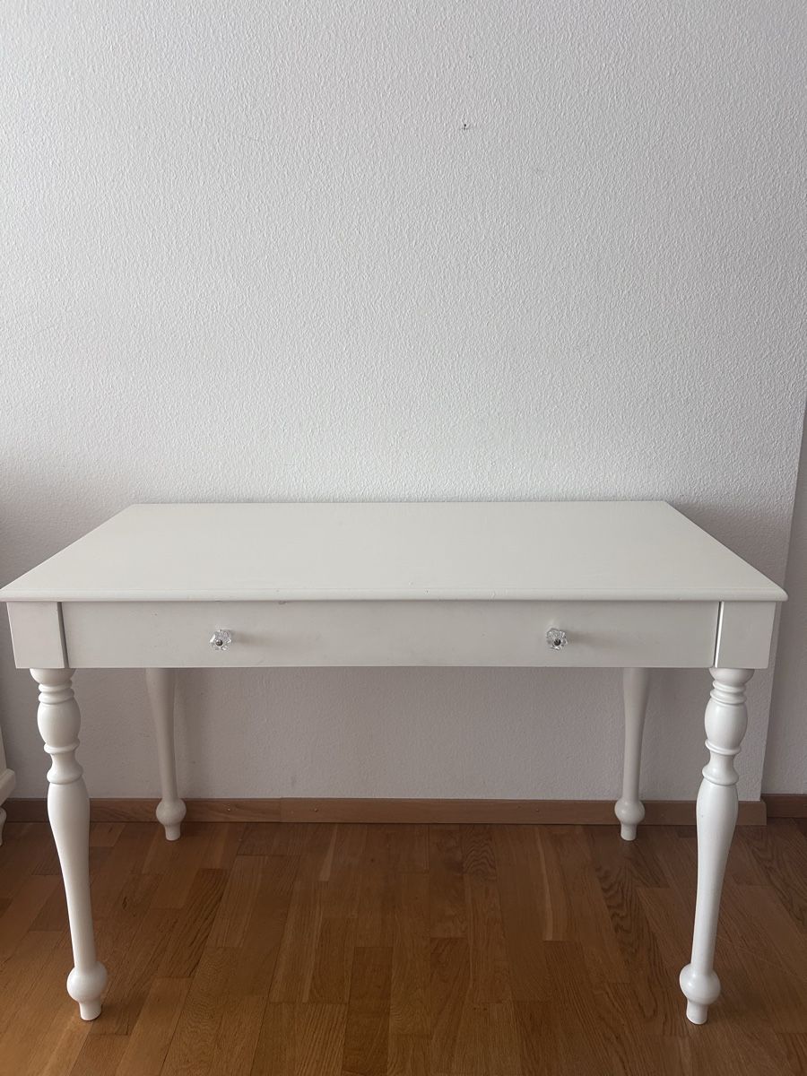 Schreibtische: Schreibtisch weiss  – Gebraucht aus Zürich von mar_6d52 1