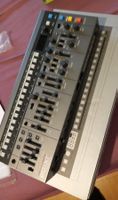 Roland Boutique JX08 mit Gratis MiniSynth