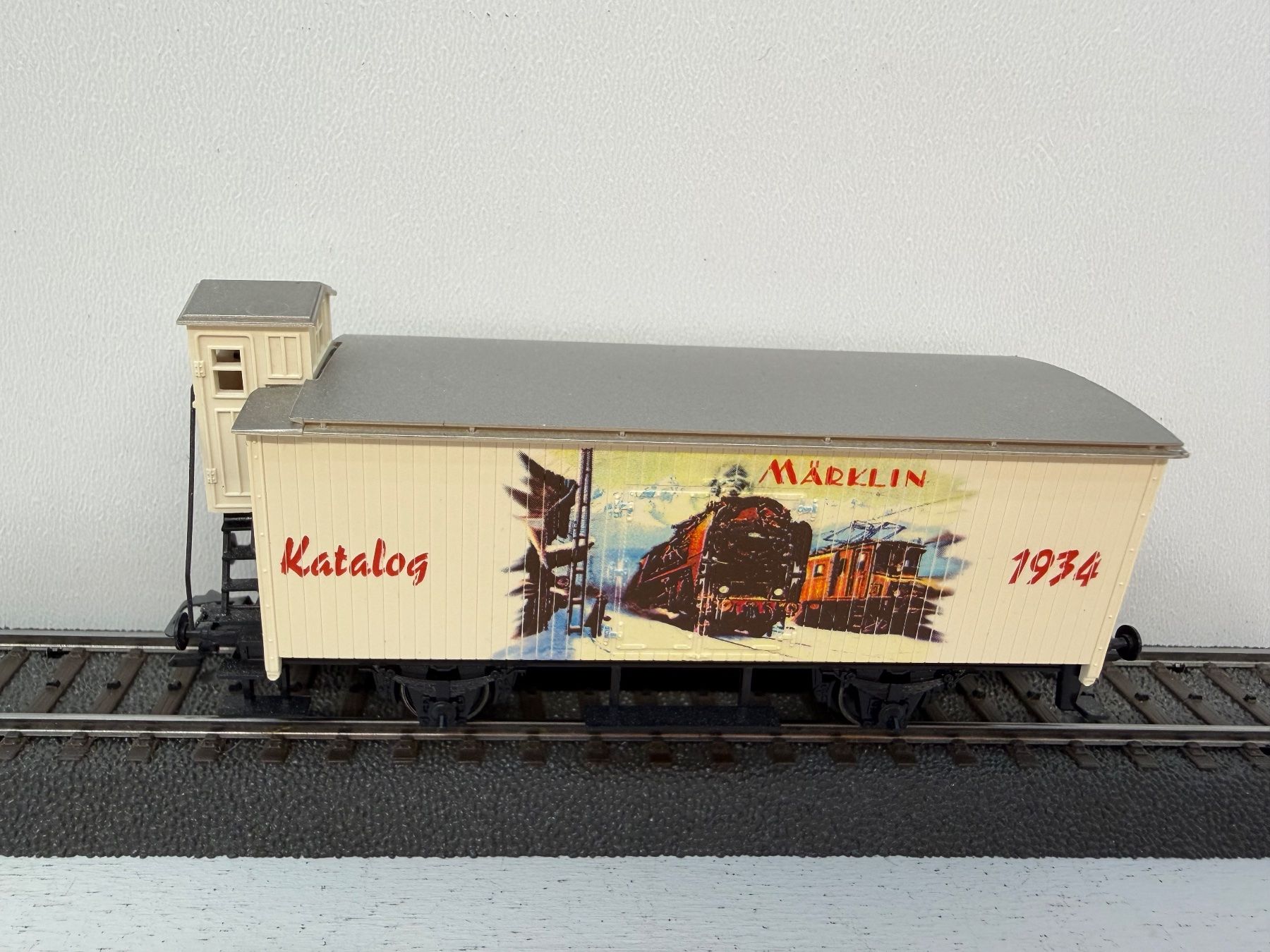 Märklin Modellini di ferrovie: Märklin Katalogwagen 1934 4680.902 – Usato da Büsserach venduto da ModellbahnDepot 2