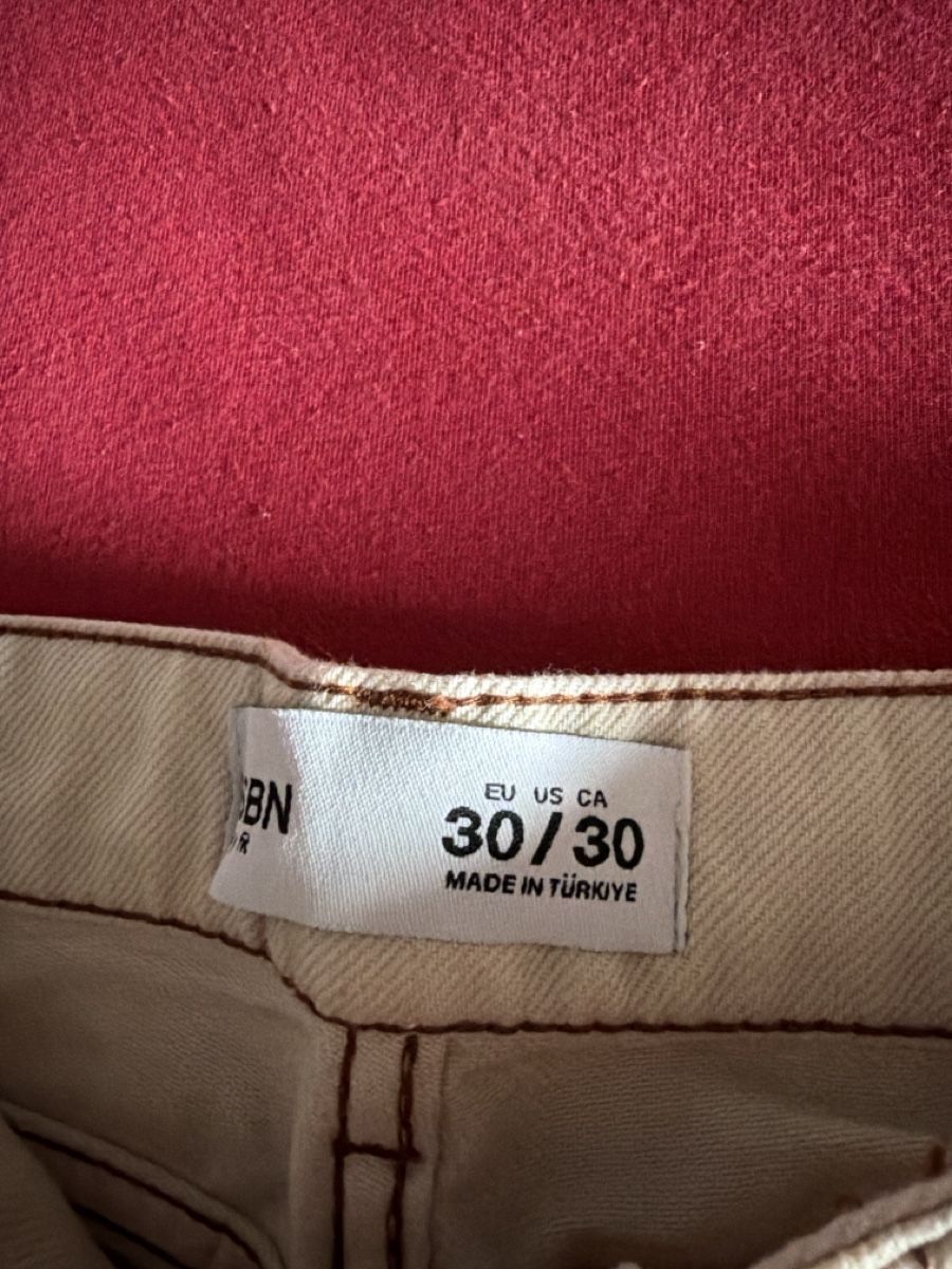 Jeans: Jeanshose beige Grösse 30/30 – Nuovo (secondo la descrizione) da Möriken AG venduto da ke_jh6d 1