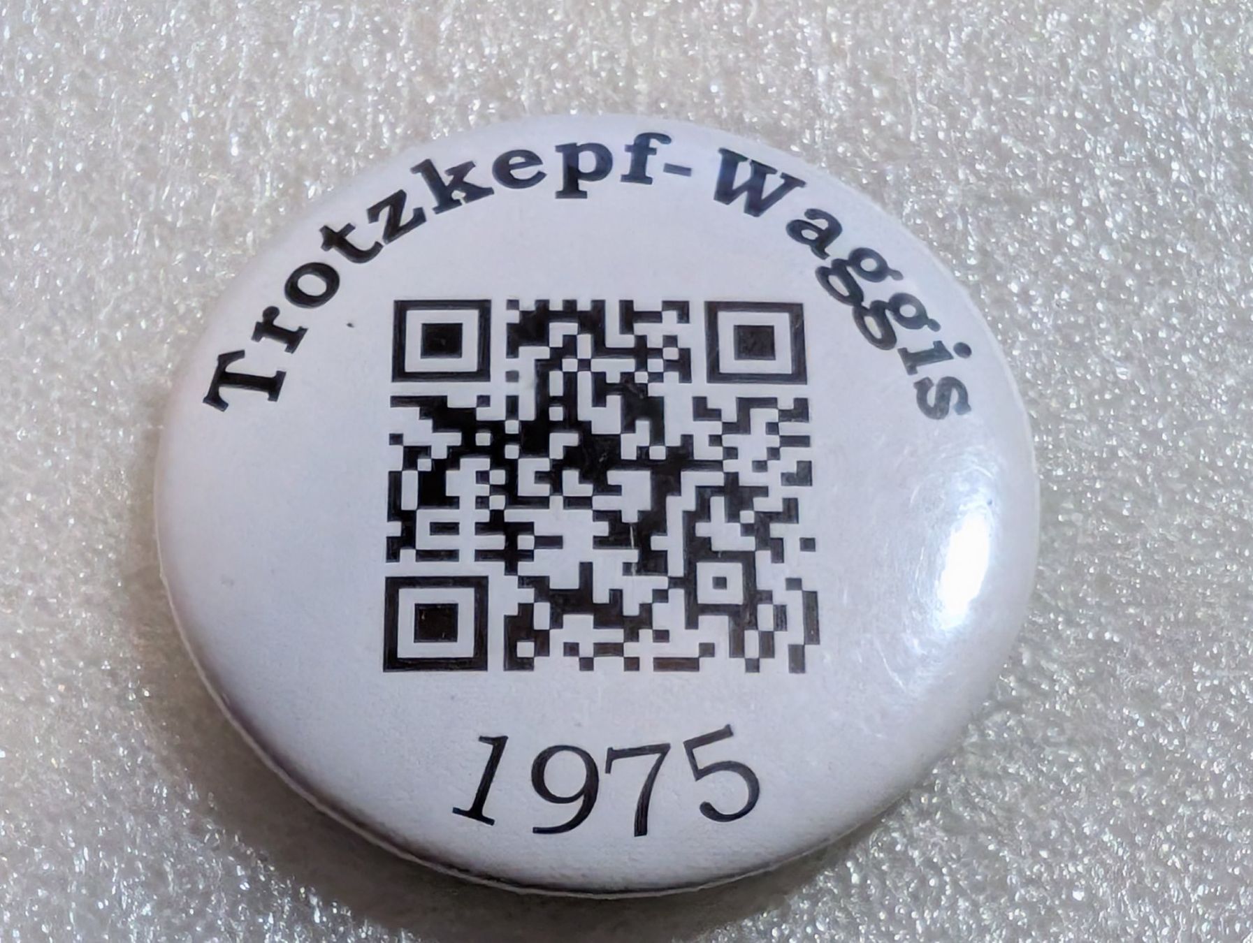 Plaquettes & Badges: Ansteckbutton 237: – D'occasion à Oppligen par Pin-Fall-Shop