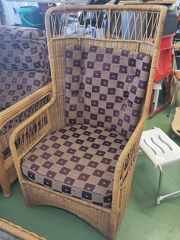 Sofas: Gartenmöbel / Wintergarten Sofa Set – D'occasion à Pratteln par Cartonsducoeur_bl 2