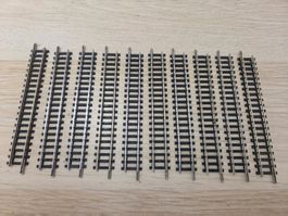 Minitrix 10 x 4904 gerades gleis N
