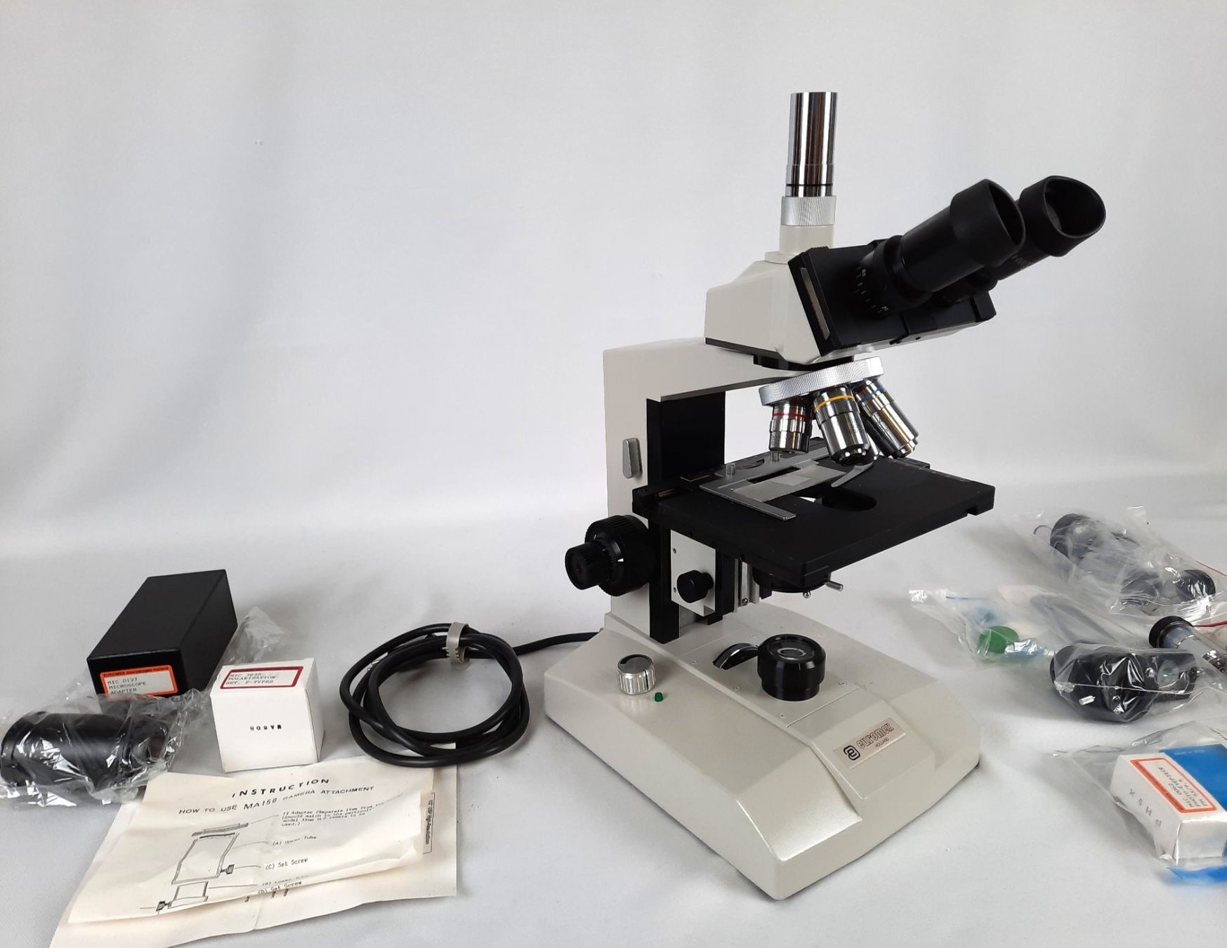 Microscopi: EUROMEX Labormikroskop ML 2000 – Usato da Beinwil am See venduto da Restwert_Beinwil 1