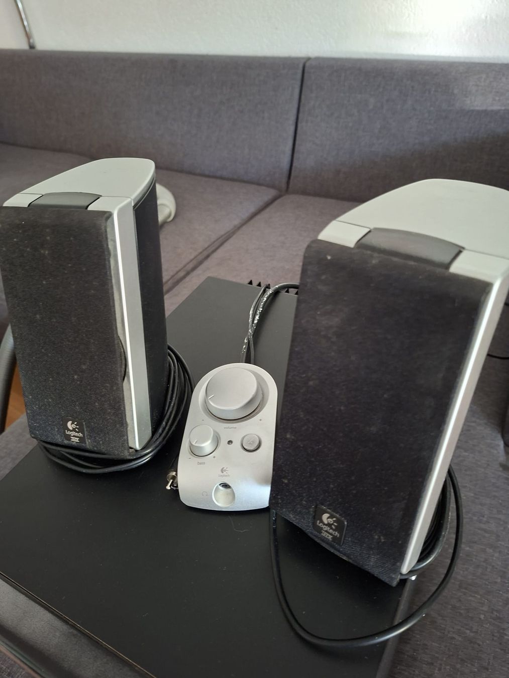 Logitech Lautsprecher: Logitech Z2300 2.1 Soundsystem – Defekt aus Münsingen von min_ct8f 1