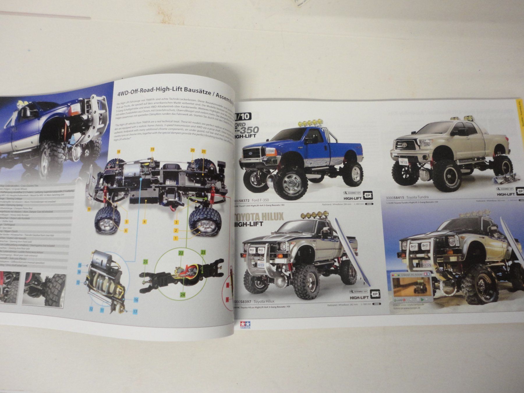 Tamiya Modellismo RC: TAMIYA RC Katalog 2024/25 DE/EN – Nuovo e nell'imballaggio originale da Horgen venduto da RcModell 2