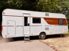 Caravane Bürstner Averso Harmony Line 520 TK avec porte-vélo