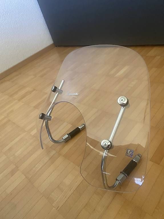 Autre: Windschutzscheibe Vespa Primavera  – D'occasion à Zürich par joe_p96h 1