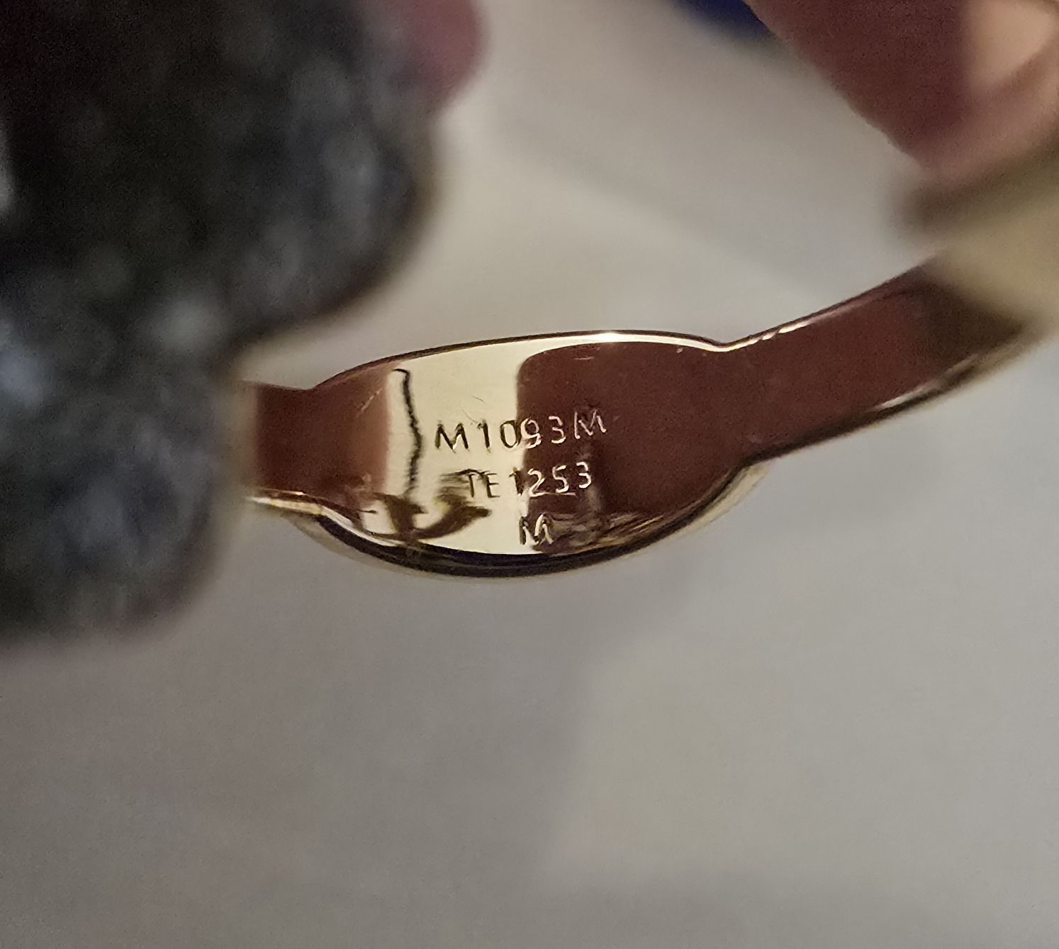 Louis Vuitton Anelli: Louis Vuitton Ring M43093 – Nuovo (secondo la descrizione) da Gattikon venduto da lavric_d 5