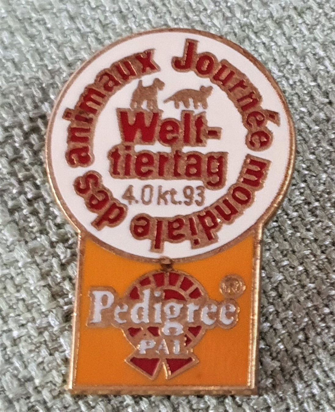 Plaketten & Abzeichen: D611 - Pin Pedigree PAL Welttiertag 1993 – Gebraucht aus Reinach BL von Boston-Verkauf