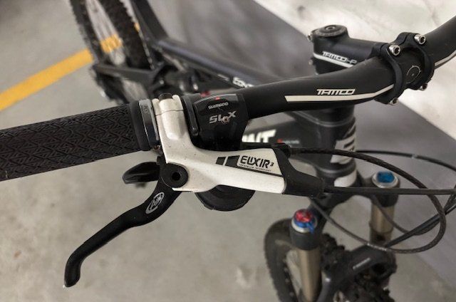 Bergamont Biciclette: Bergamont Fully Mountainbike Contrail 7.1 – Usato da Dübendorf venduto da feaver 7