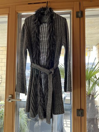 Strickjacke grau von Malvin