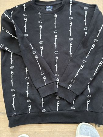 Champions Pullover schw. 164/167
