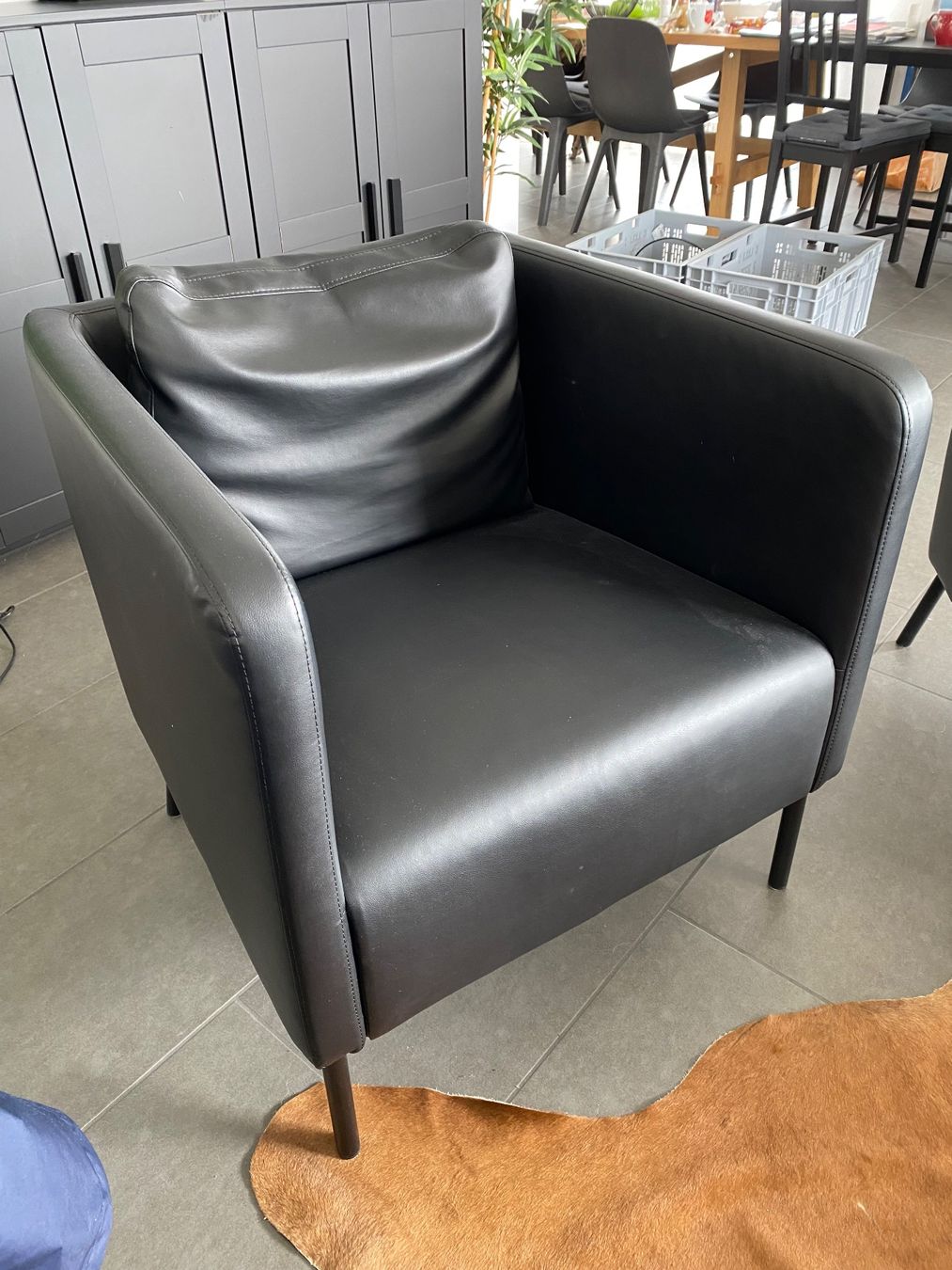 Ikea Sessel: Sessel Ekerö (IKEA) schwarz – Gebraucht aus Zofingen von Vexfjell 1