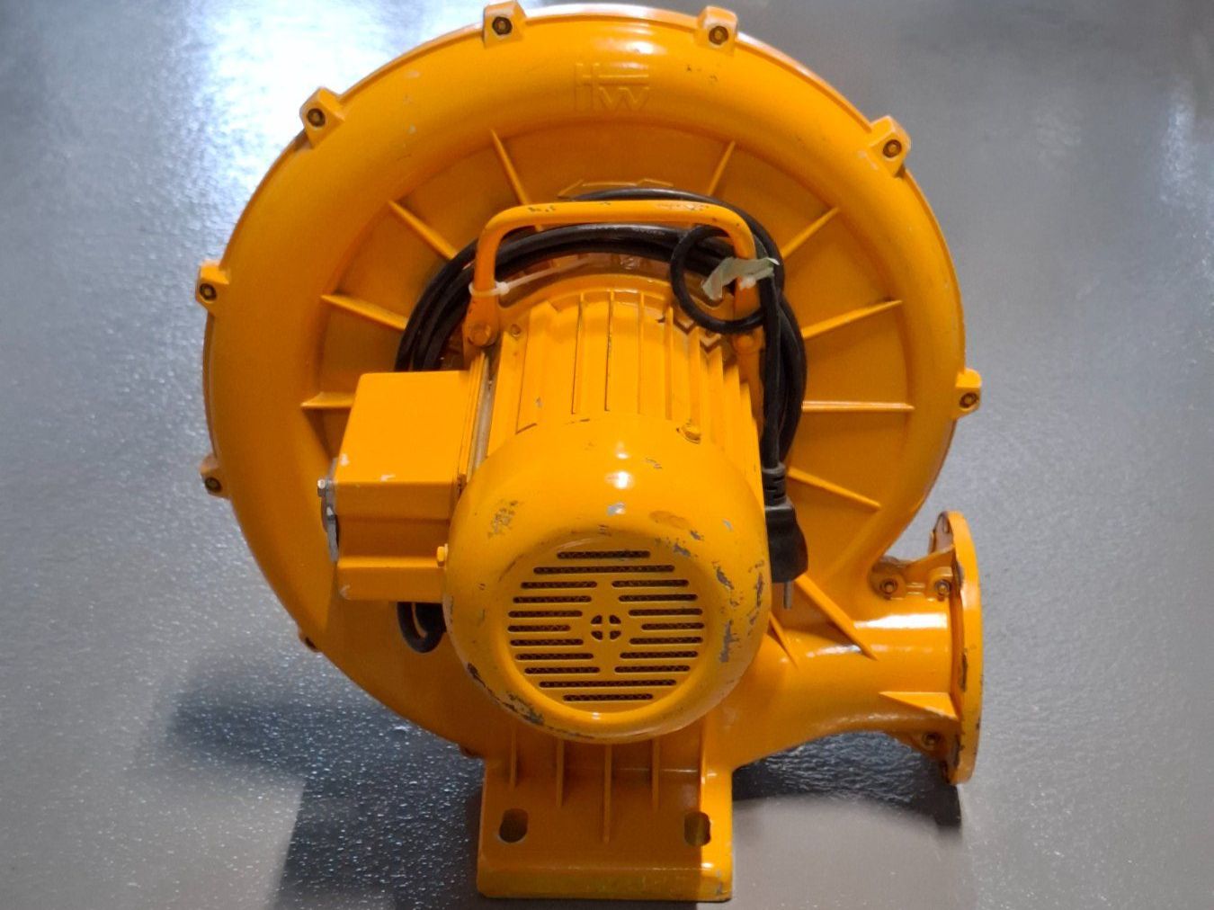 Soffiatori & Aspiratori per foglie: Souffleur Swiftech HT-230 air blower 360W – Usato da Villars-Ste-Croix venduto da pau_8fls 3
