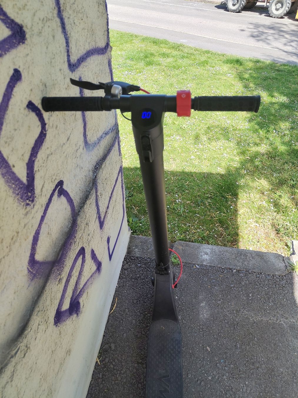 VMAX Kickboard: E-Scooter Vmax – Gebraucht aus Bern von shana.h 2