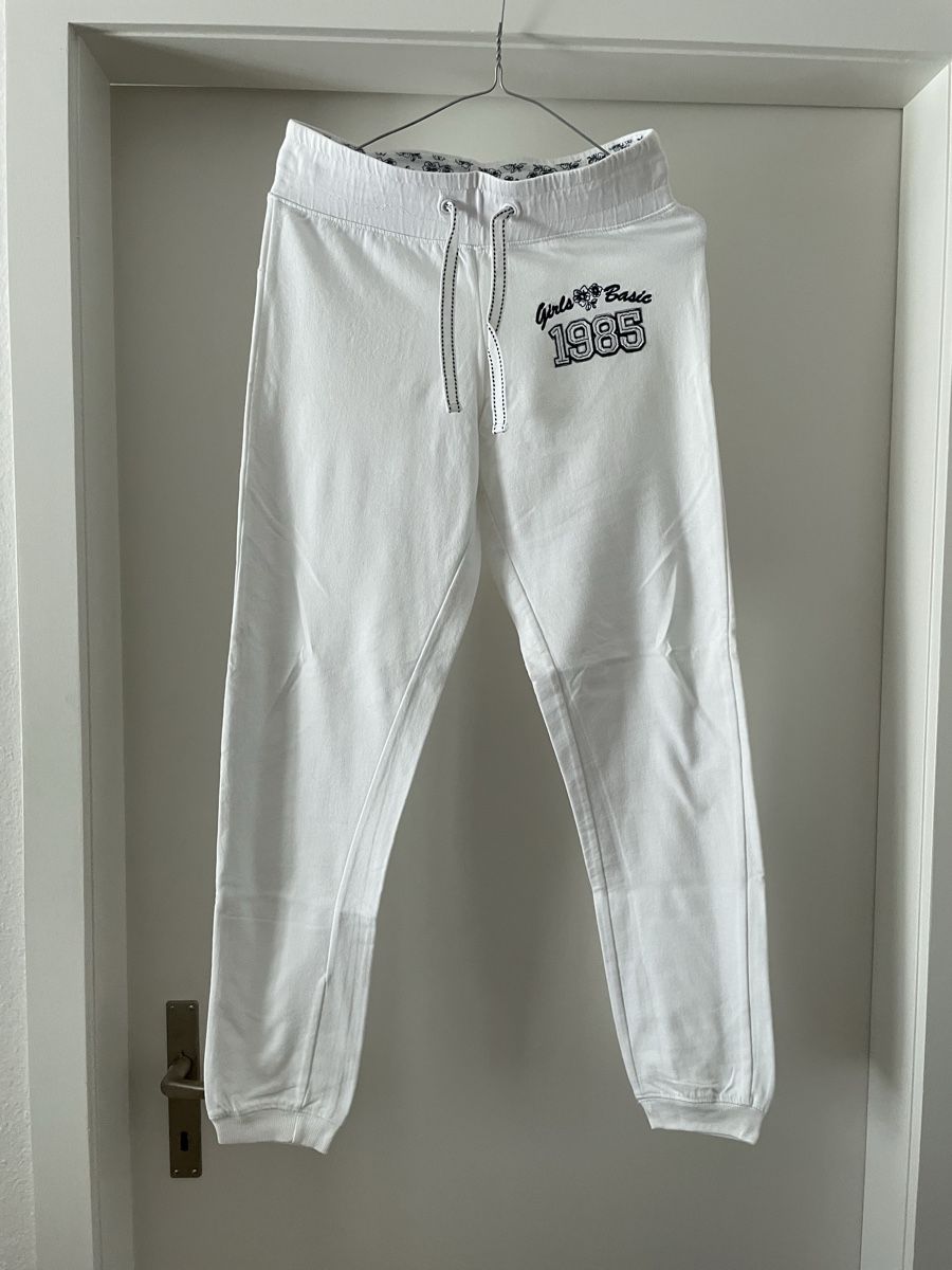 Pantaloni: Joggingshose neu – Nuovo e nell'imballaggio originale da Ipsach venduto da takacseni