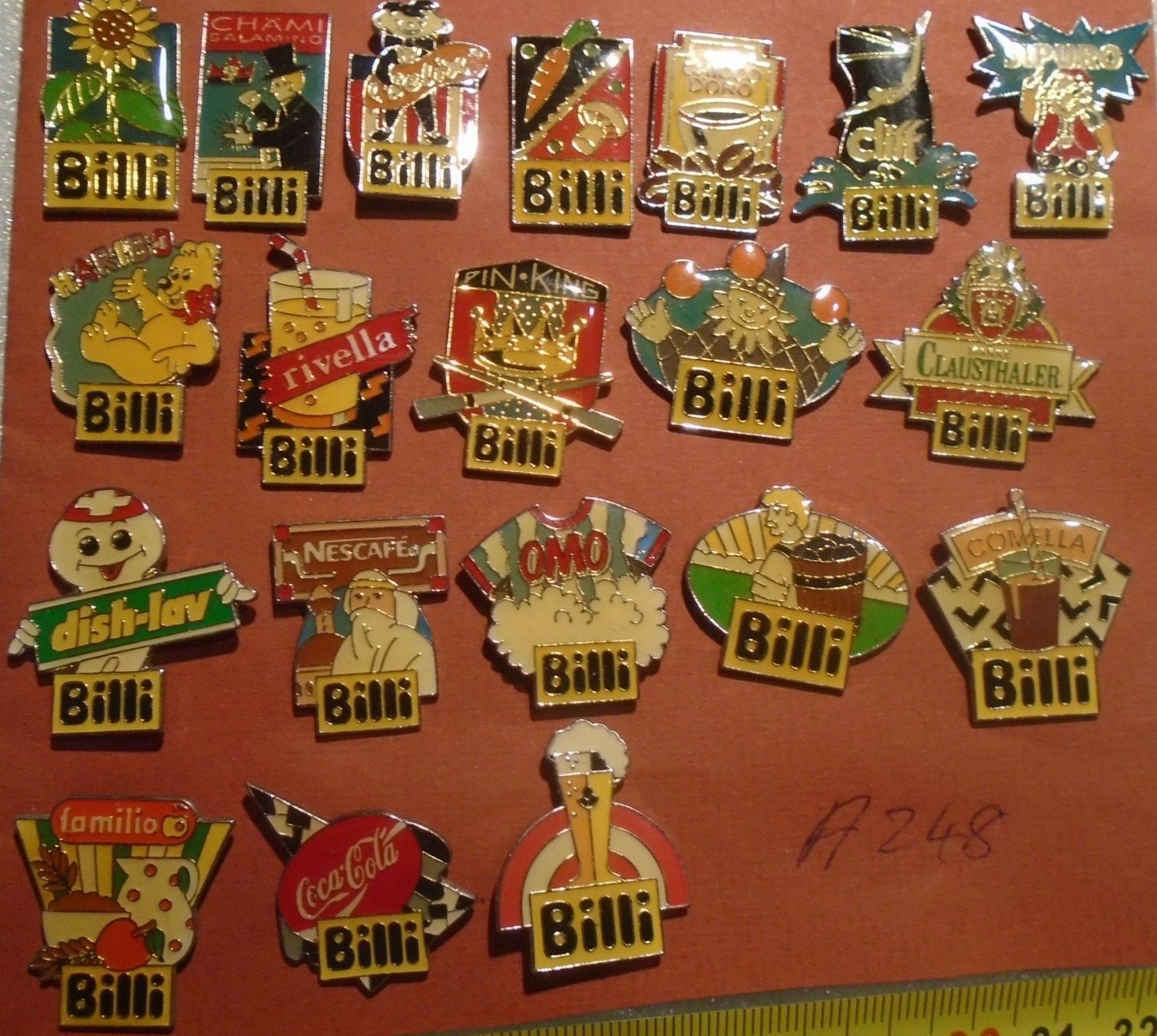 Placchette & Badge: 20 ver Billi Pins (A248) – Usato da Winterthur venduto da Beli2000