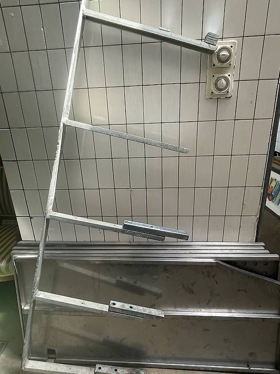 Scaffali: Chromstahl Regal  – Usato da Breitenbach venduto da dieFeine