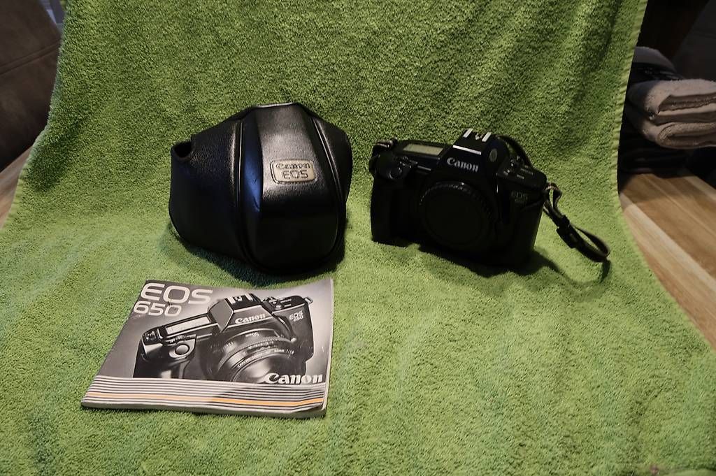 Canon Kamera: Canon EOS 650 Kamera + Tasche + Anleitung – Gebraucht aus Port von ferrari93