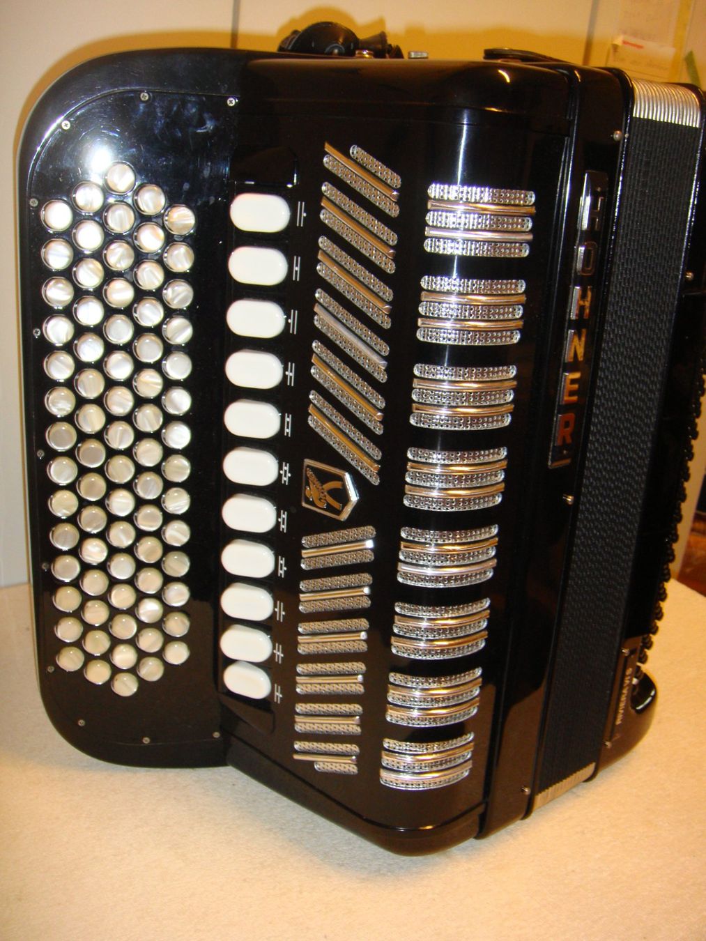 Musikinstrumente: Akkordeon Riviera VI S – Gebraucht aus muri ag von roessli01 1