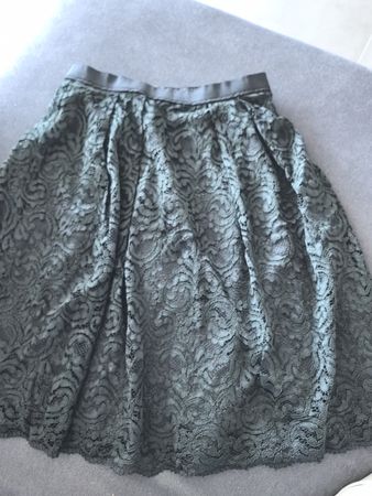 Hallhuber dark teal lace skirt EUR 36 – gold zip detail