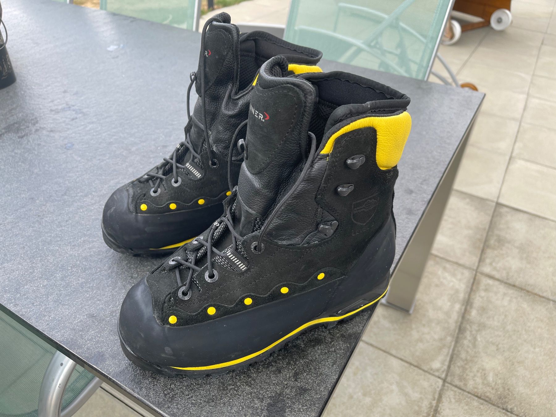 Pfanner Herrenschuhe: Pfanner Pilatus Arbeitsschuhe 43 – Neu (gemäss Beschreibung) aus Büsserach von stu80