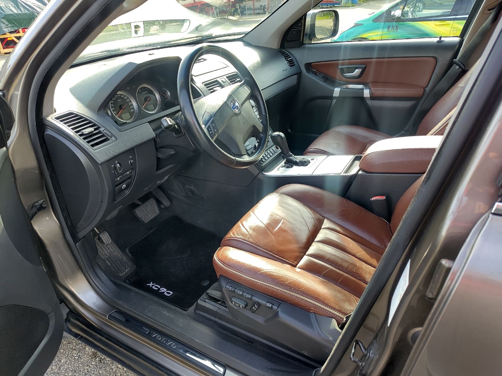 Volvo Automobili: Volvo XC90 D5 awd mit MFK – Usato da Schalunen venduto da Redforman13 4