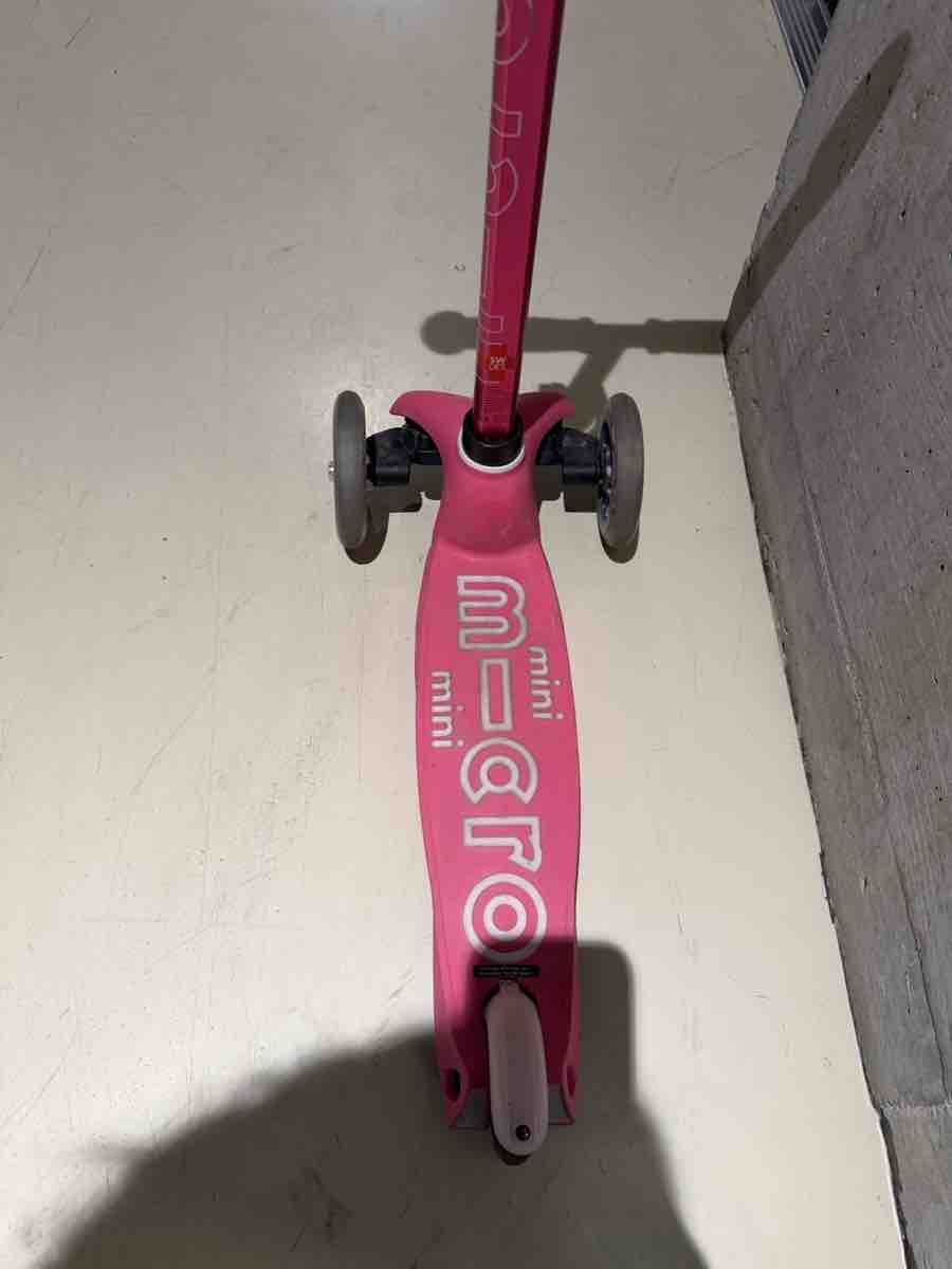 Micro Kickboard: Micro Mini Kickboard Trottinett pink gebraucht – Usato da Arni AG venduto da 19nadia86 3