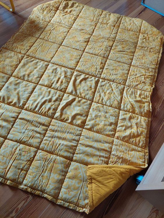 BIANCHERIAWEB Winter-Steppdecke Diadema Roselline – 300 G/m² Mikrofaser, 170x260 Cm, Cremefarben