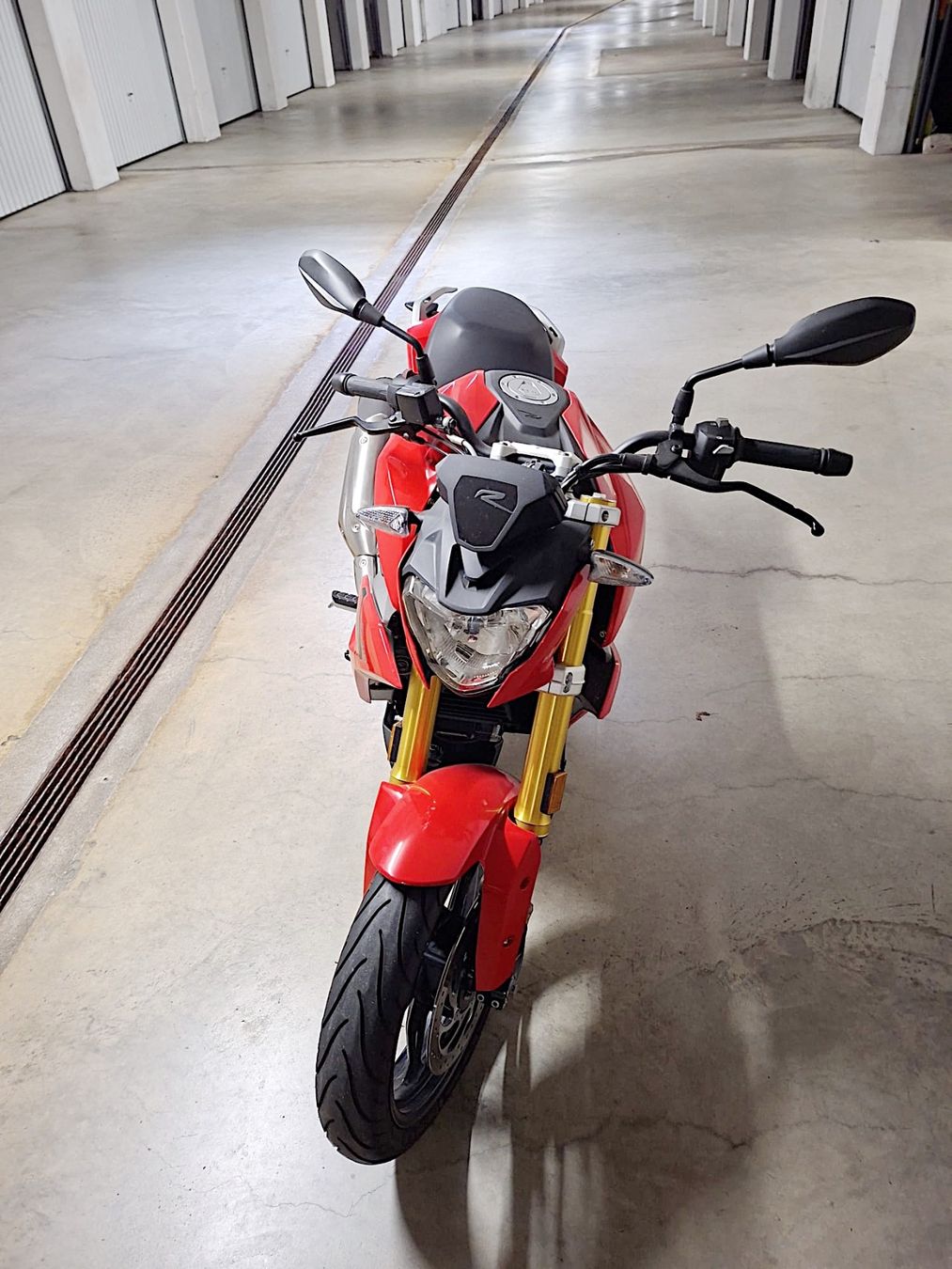 BMW Strada: BMW G 310 R, rot – Usato da Stans venduto da mel_m8xv 1