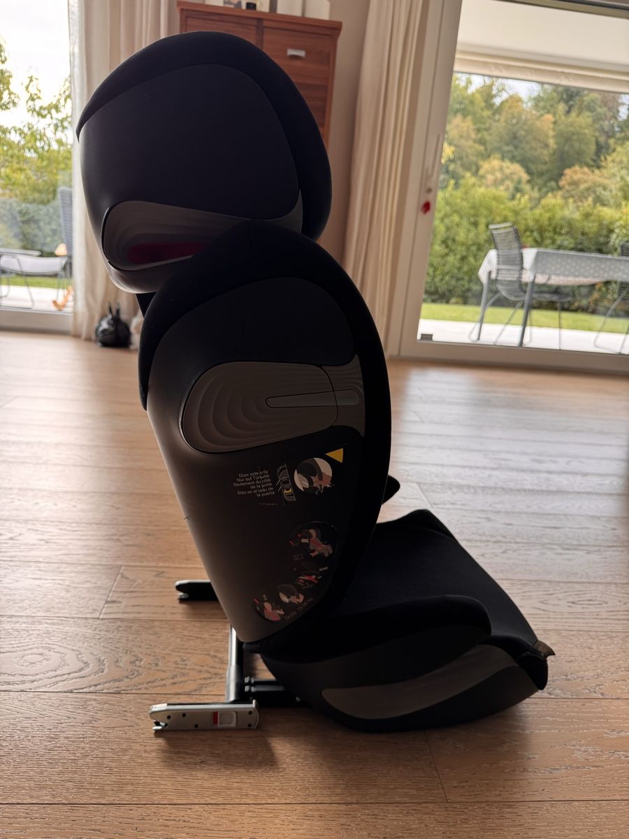 Cybex Seggiolini per auto: Siège auto Cybex Solution S Fix (15-36 Kg) – Usato da Fällanden venduto da clefort 2