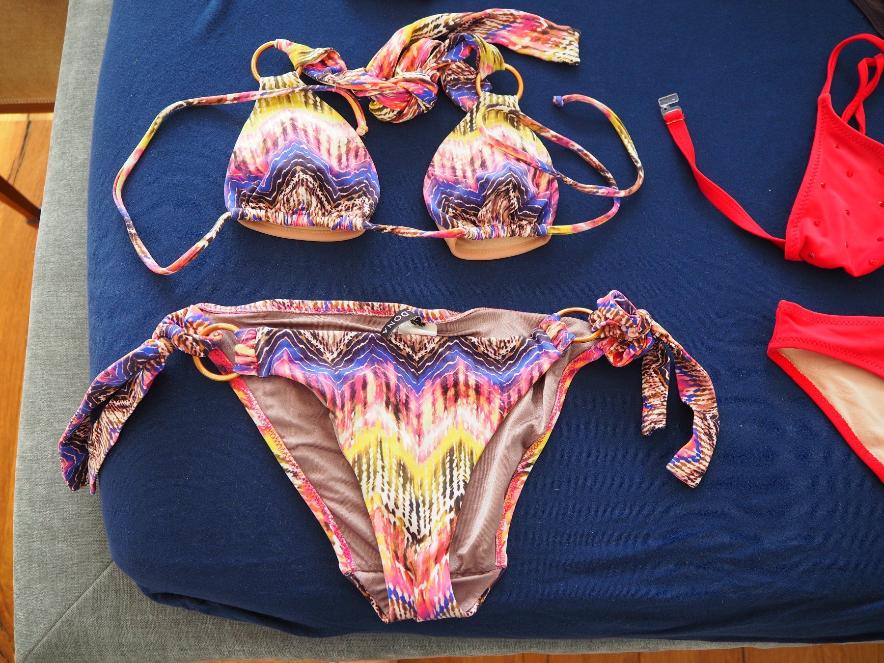Costumi da bagno & Bikini: Bademode und Bikini Set – Usato da Niederrohrdorf venduto da Jaegermeister1 2