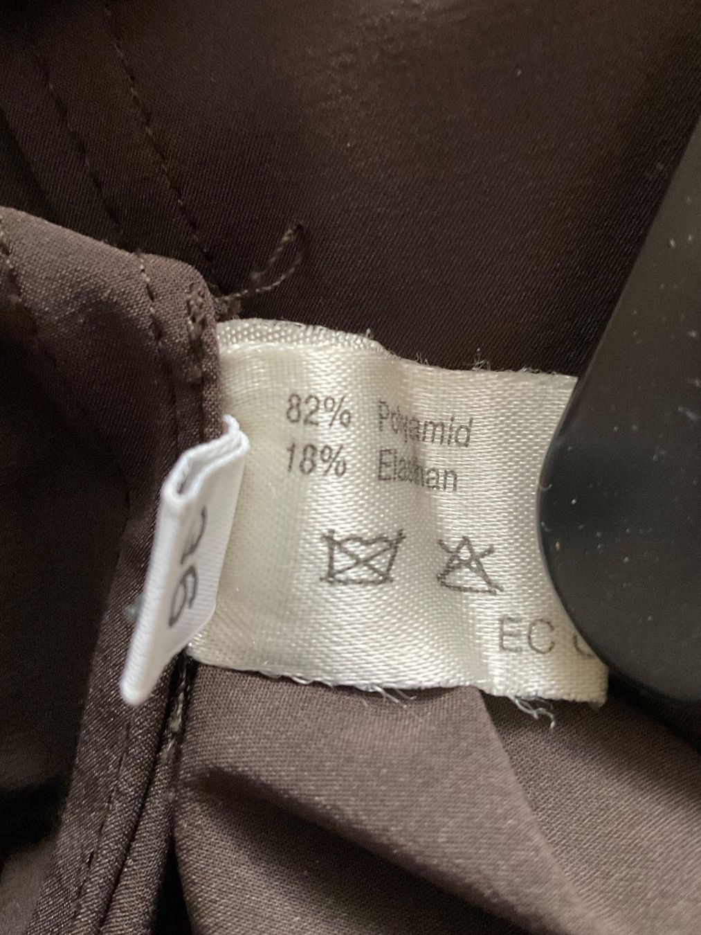 Bally Giacche: BALLY Windschutz Jacke Gr 36 braun NEUWERTIG – Usato da Urdorf venduto da alda02 8