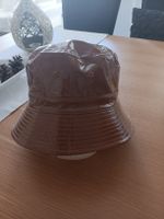 super Bucket Hat in Lack-Optik braun neu