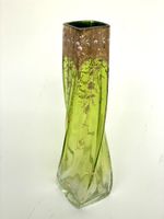 Glasvase mit Blumendekor und Goldrand antik