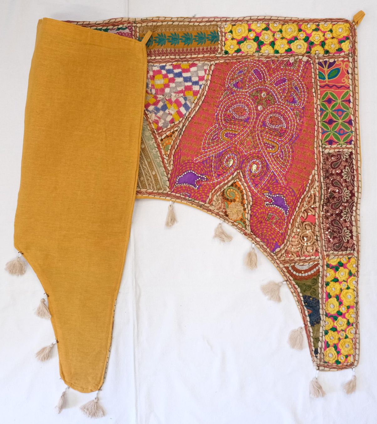 Tutte le decorazioni: Indischer Wandbehang Türbogen Dekoration Patchwork – Nuovo (secondo la descrizione) da Zürich venduto da Masala-Oase 6
