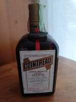 Cointreau Liqueur Angers France 0.7L 40% alc année 90