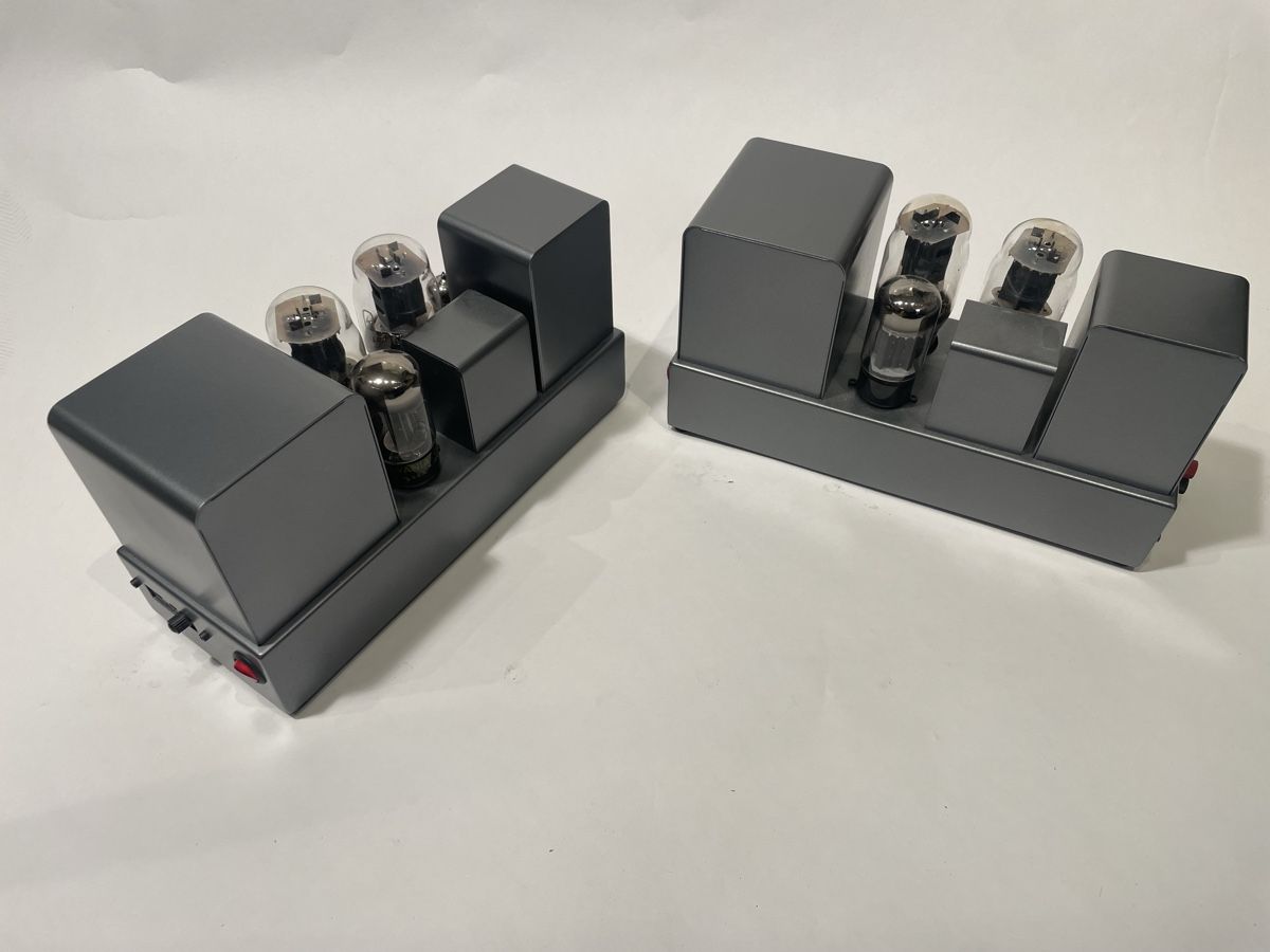 Quad Amplificatori: Quad II Röhren Endstufen – Usato da Zollikon venduto da Dynaphon 2