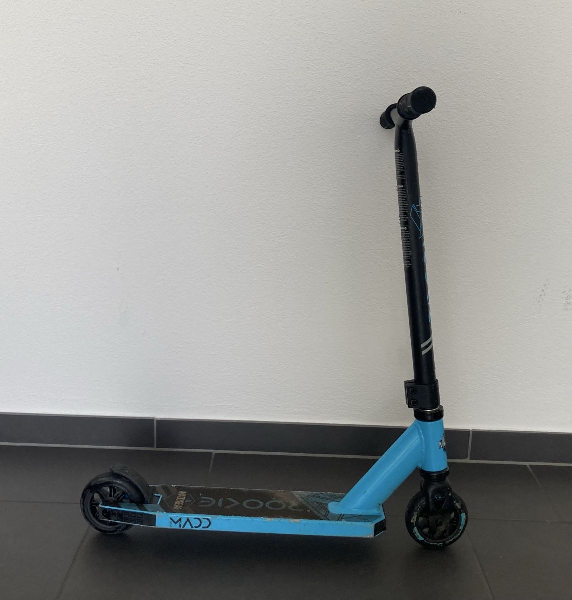 Kickboard: Rookie Madd Gear – Gebraucht aus Arbon von Manu-elle