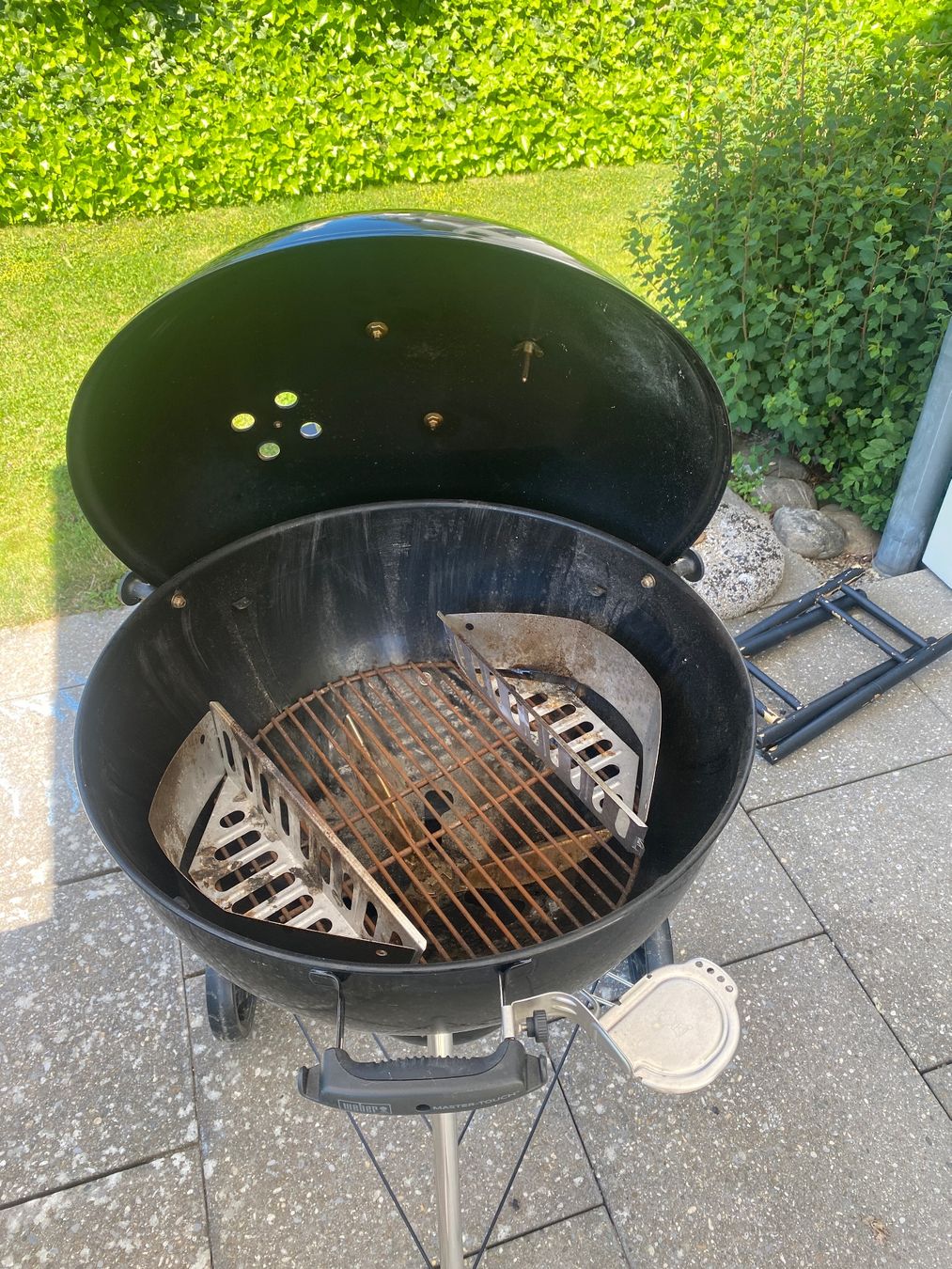 Weber Grils: Weber Kugelgrill Master Touch E-5750 Ø57cm – D'occasion à Dielsdorf par Backflash 5