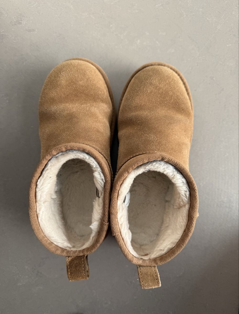 Ugg Damenschuhe: UGG Boots – Gebraucht aus Bolken von MFIF 2