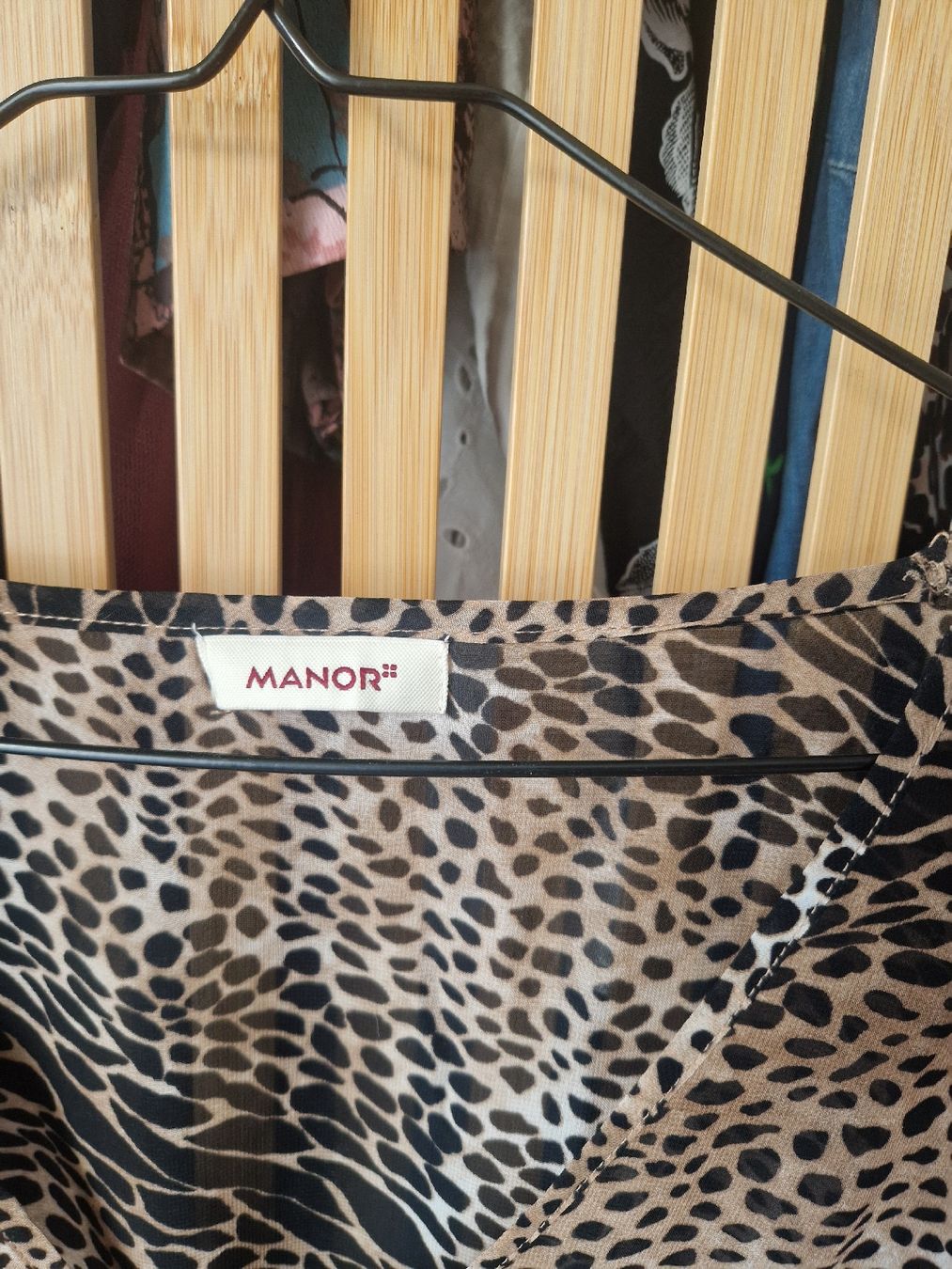 Manor Tuniques: Blouse de plage MANOR imprimé léopard, taille M/L – Neuf (Voir description) à Denges par elo_2zgb 1