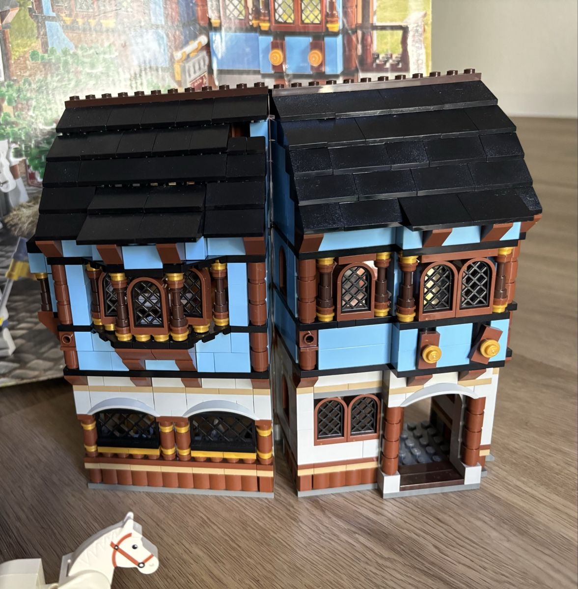 Lego Baukästen: LEGO Castle 10193  – Gebraucht aus Zürich von fra_f66n 3