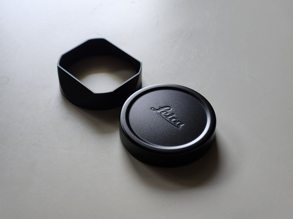 Leica Q lens hood + lens cap (original) Kaufen auf Ricardo