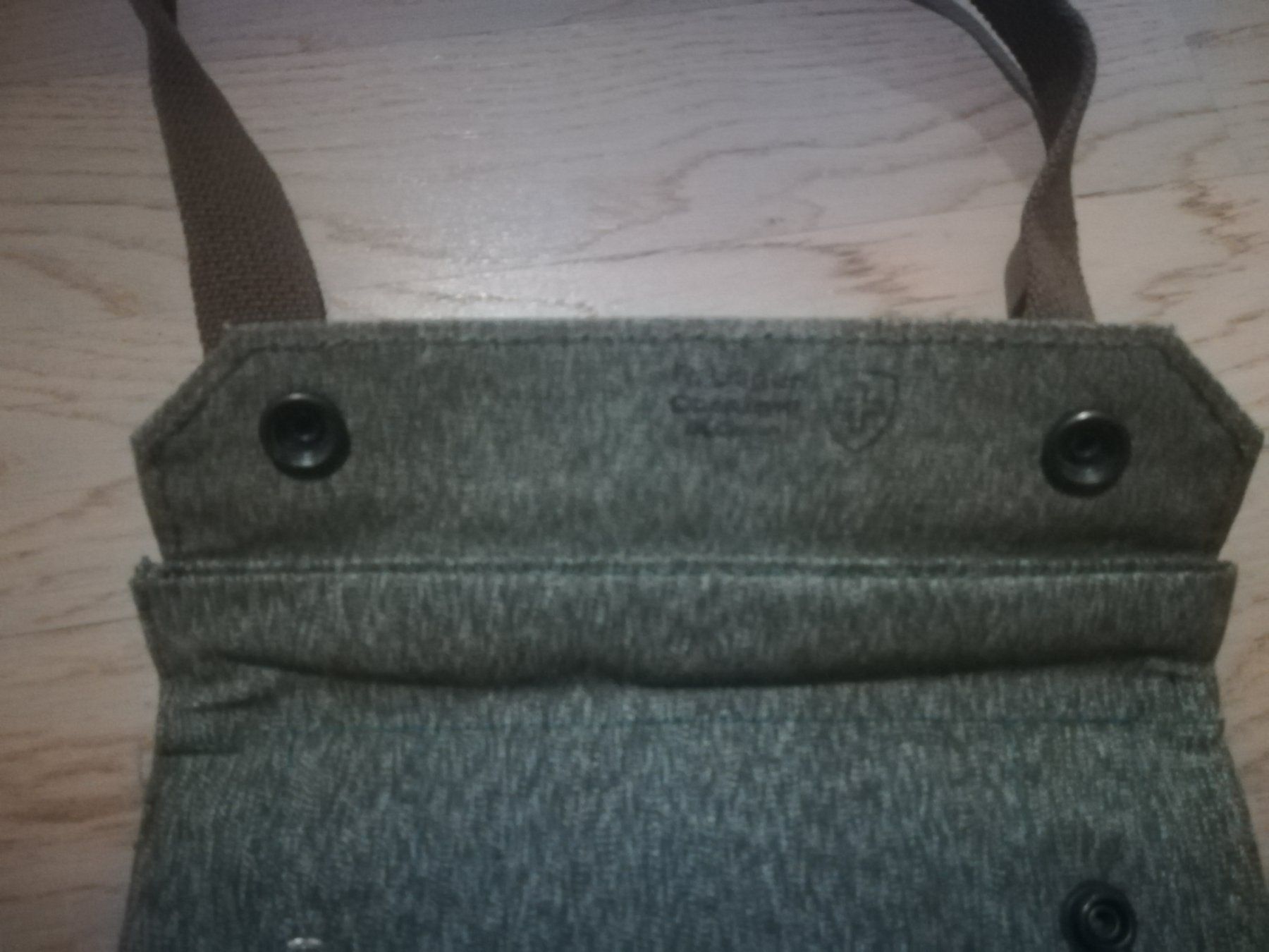 Schweizer Armee Borse: 2 pochettes type Militaire – Usato da Chancy venduto da dave58v 2