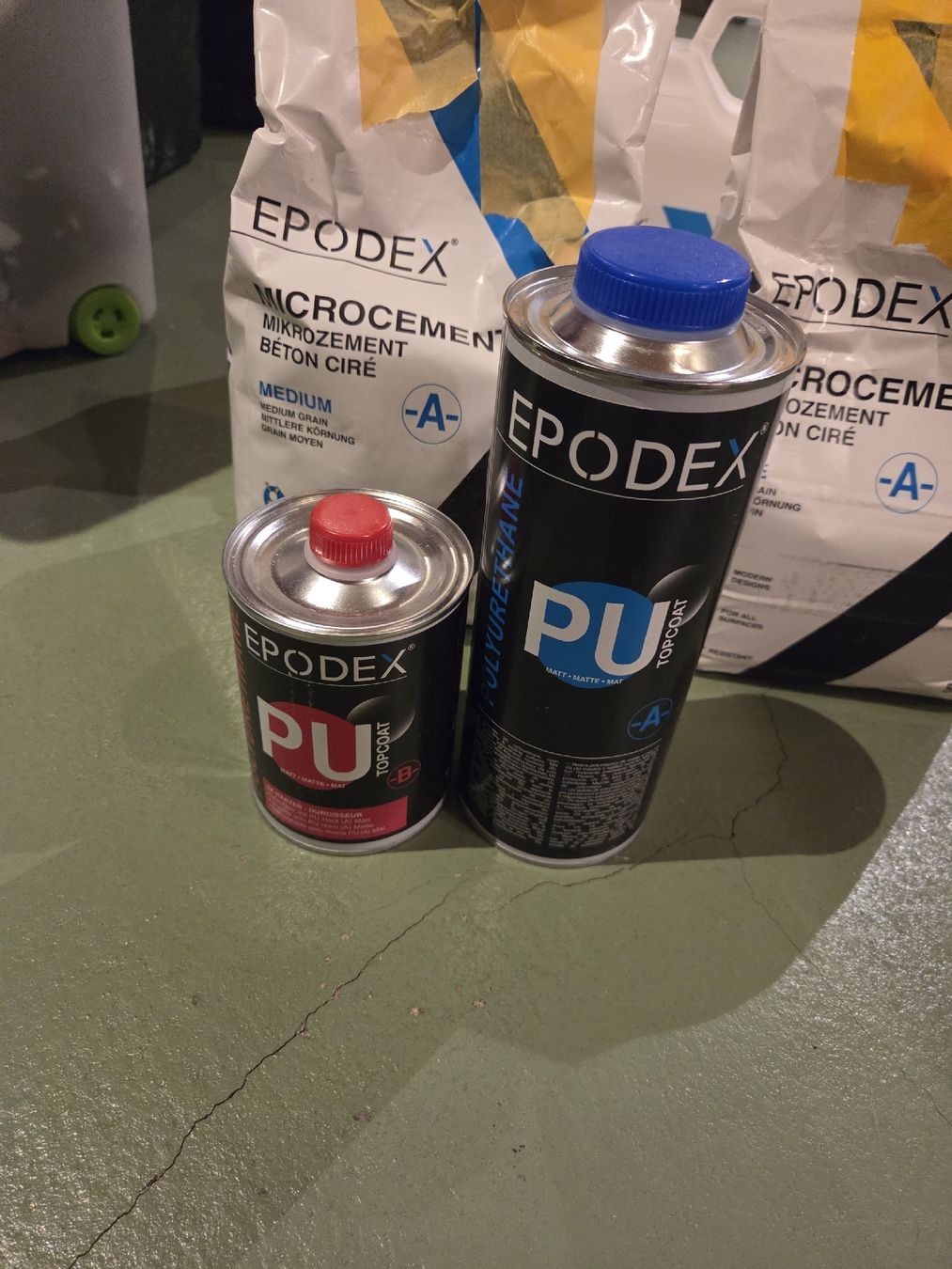Colori: EPODEX Microcement und Versiegelung – Nuovo (secondo la descrizione) da Lostorf venduto da _Venus_