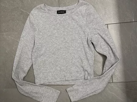 Damen Pulli , bauchfrei, Gr. M